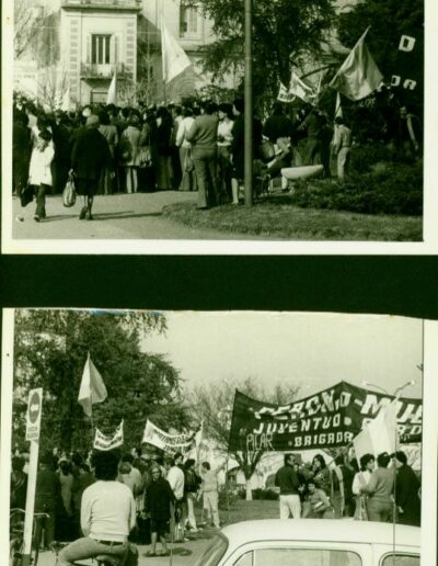 Fotografías de una movilización frente a la intendencia de Pilar. CPM- Fondo DIPPBA- Div. Cen. AyF, Mesa A, Factor Político, antecedentes Comunas. Año 1973.