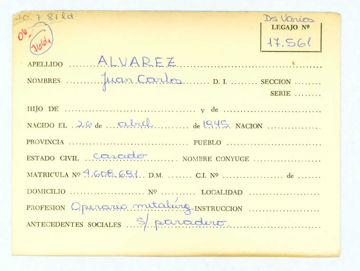 Ficha personal de Alvarez Juan Carlos que remite al legajo Mesa Ds Varios, 17.561-  CPM – Fondo DIPPBA- Div. Cen. AyF, Fichero onomástico.