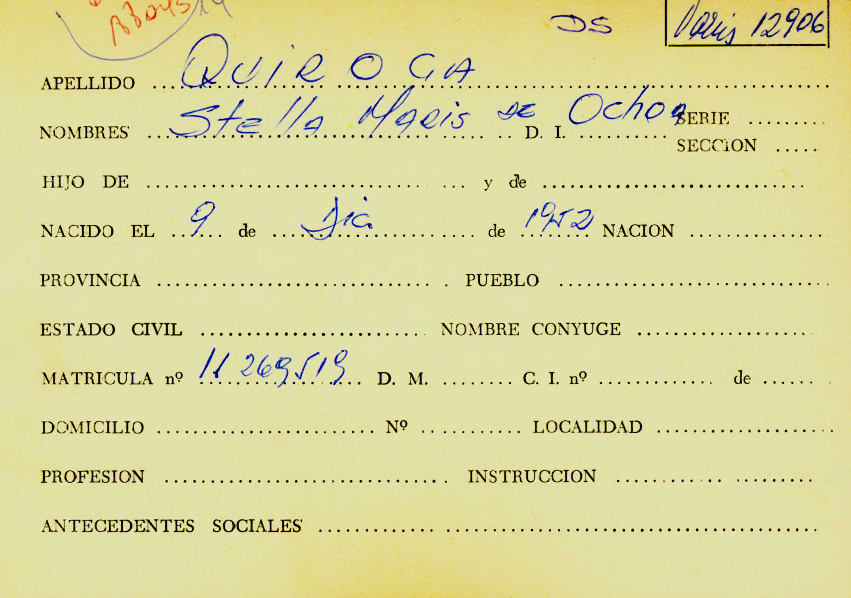 Ficha personal de Stella Maris Quiroga de Ochoa, que remite al legajo Mesa Ds Varios, 12906. CPM.  Fondo DIPPBA- Div. Cen. AyF, Fichero onomástico. 