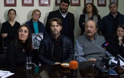 TESTIMONIOS CONFIRMAN QUE FUE LLEVADO POR GENDARMERÍA Conferencia de prensa de la CPM y familiares de Santiago Maldonado
