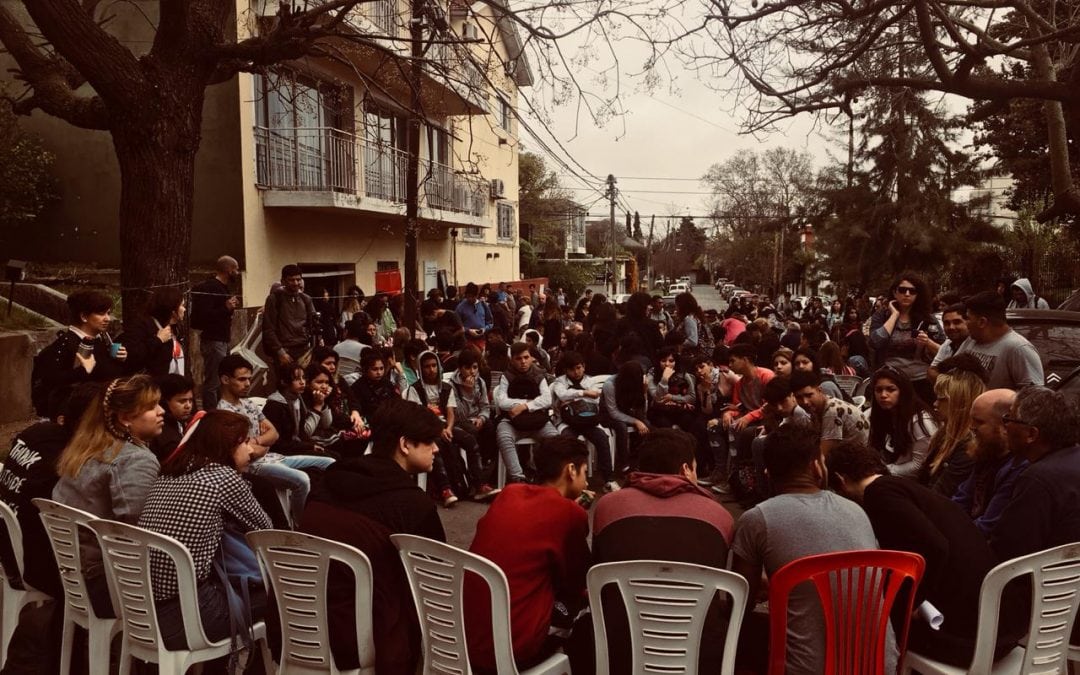 300 jóvenes recordaron la Noche de los Lápices en el sitio de memoria ex CCD Pozo de Quilmes