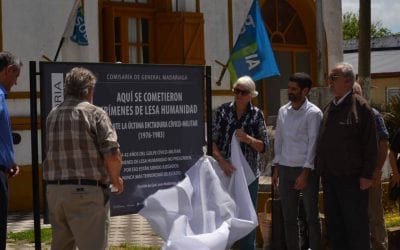 JÓVENES QUE IMPULSAN LOS SITIOS DE MEMORIA Señalizaron la comisaría de General Madariaga